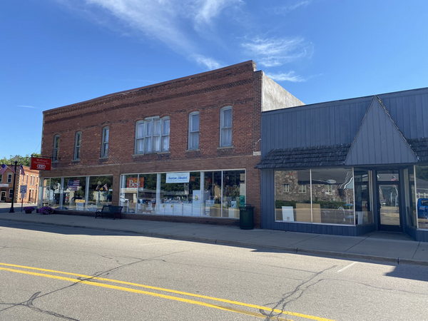 Litchfield - June 2022 Photo (newer photo)